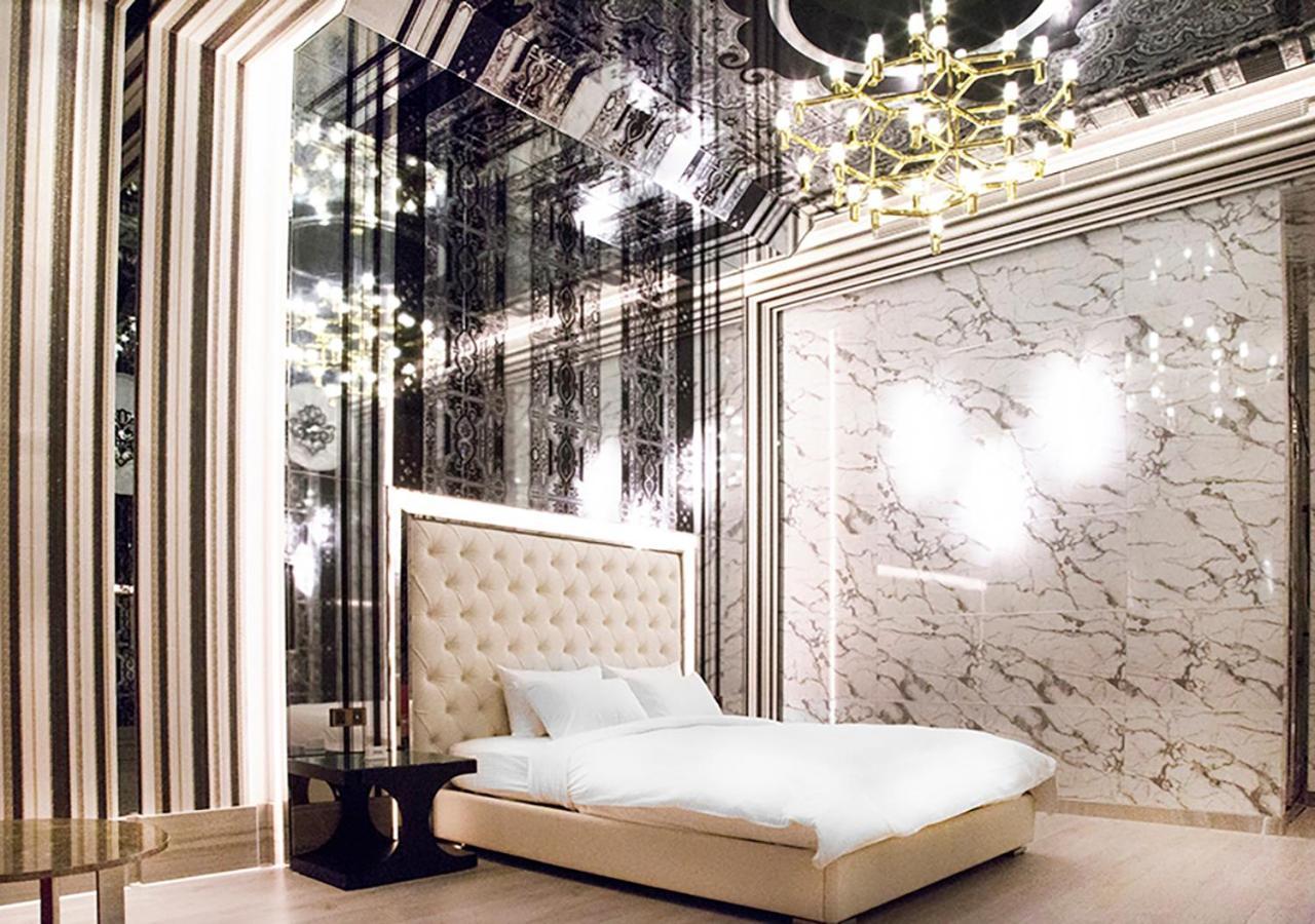 Royal Group Motel Feng Shan Branch Kaohsiung Exterior foto