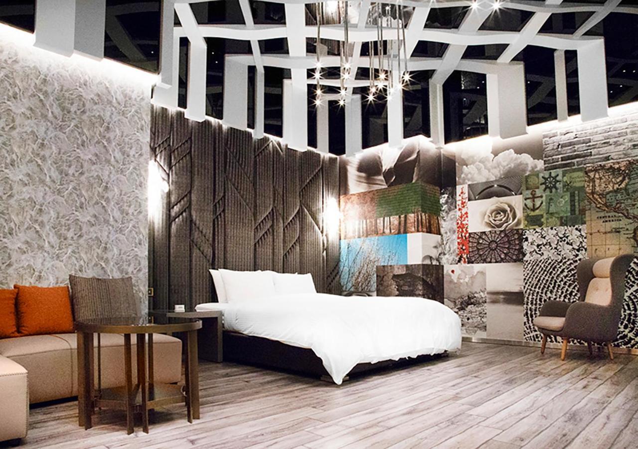 Royal Group Motel Feng Shan Branch Kaohsiung Exterior foto